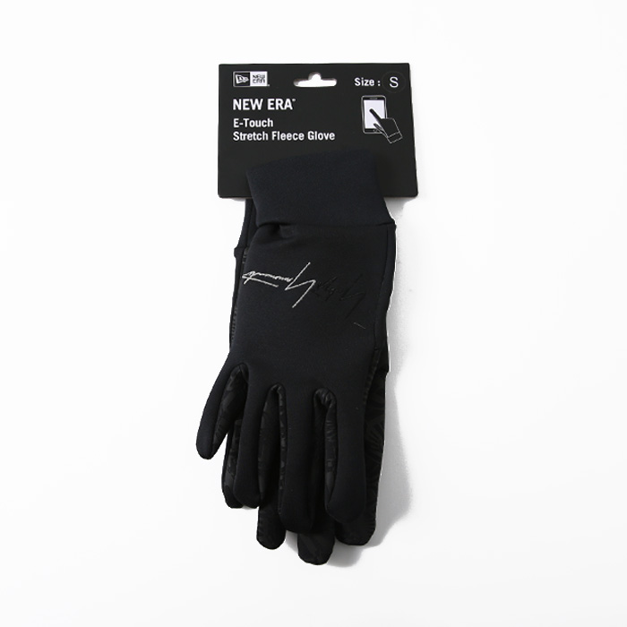 5%OFF】 手袋 ニューエラ イータッチグローブ BLACKヨウジヤマモト ...